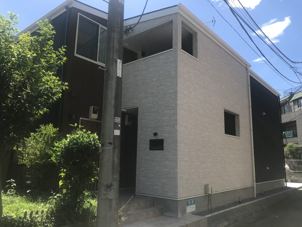 リノベーションした場合と建て直した場合の比較がきちんとできる会社を探して相談 収益重視で建て直すことに 株式会社テラコーポレーション 土地活用と賃貸経営のコンサルティング リノベーションした場合と建て直した場合の比較がきちんとできる会社を探して相談 収益重視で建て直すことに 株式会社テラコーポレーション 土地活用と賃貸経営のコンサルティング
